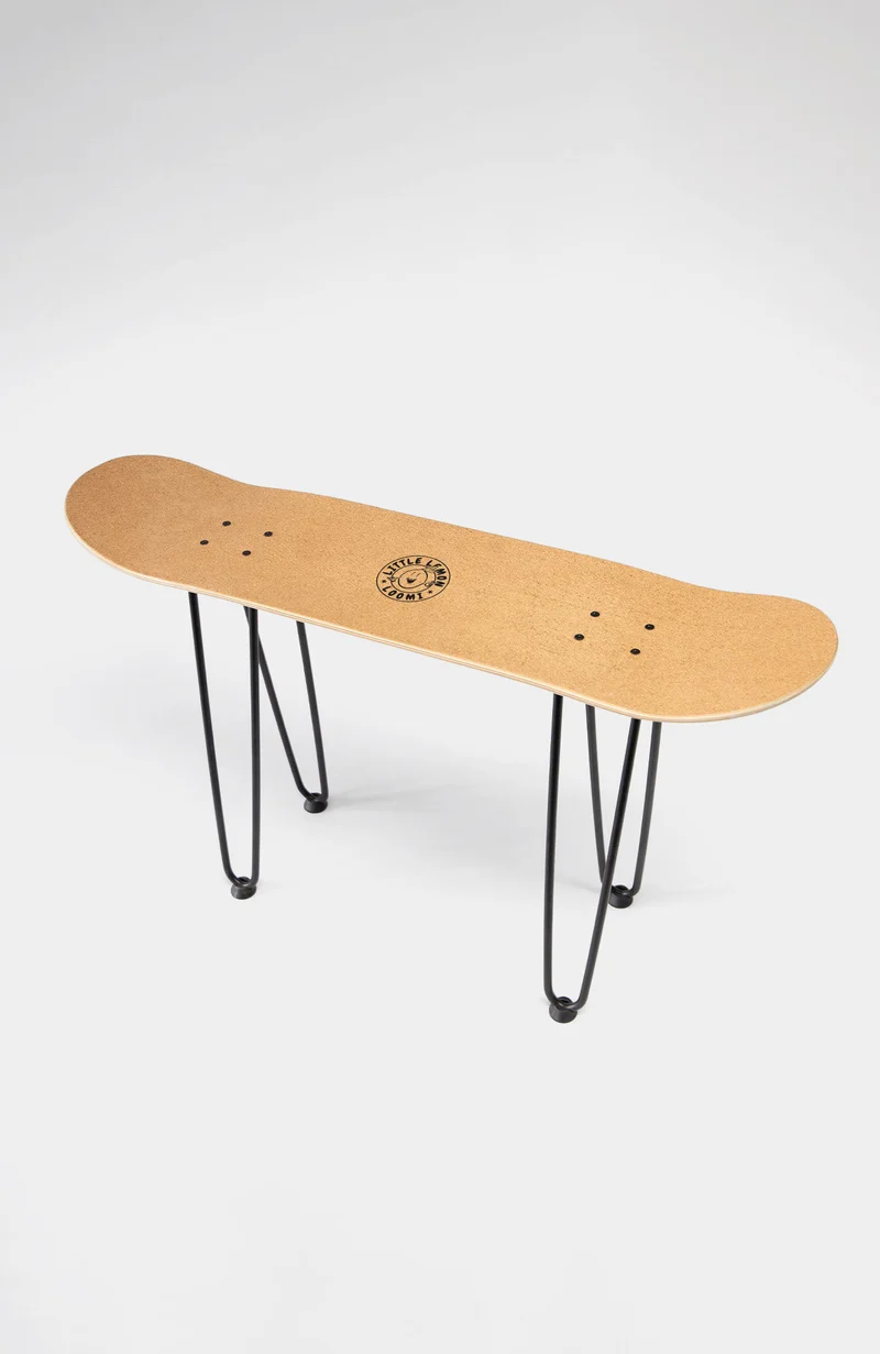 LITTLE LEMON LOOMI Skateboard Bank – Korkgrip mit Gravur