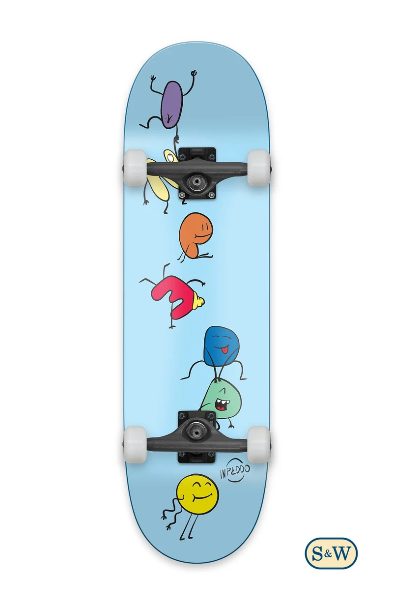 Playground - Short & Wide Kinder Skateboard Complete
