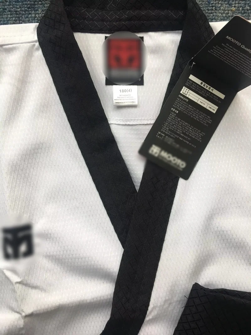 MOOTO Poomsae-Dobok Senior Dan für Damen und Herren