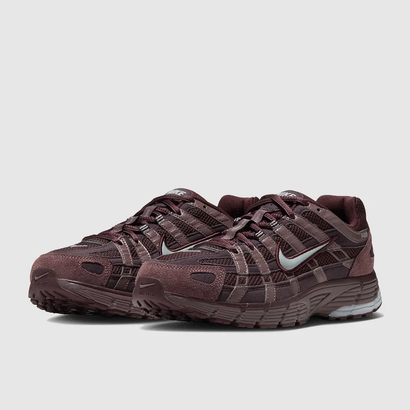 Nike Sportswear Womens P-6000