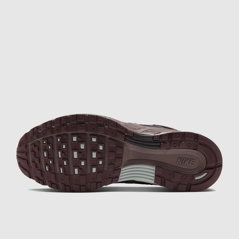 Nike Sportswear Womens P-6000