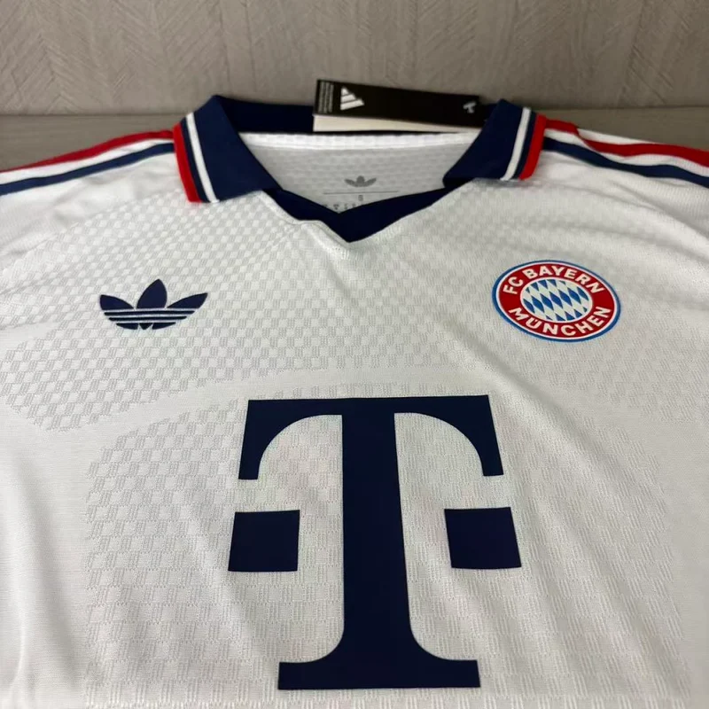 FC Bayern München Auswärtstrikot 26/27 Herren Spieler-Version