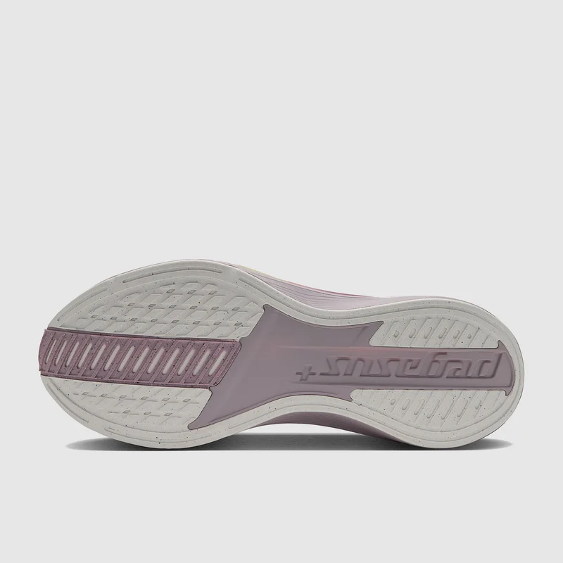 Nike Womens Pegasus Plus 2