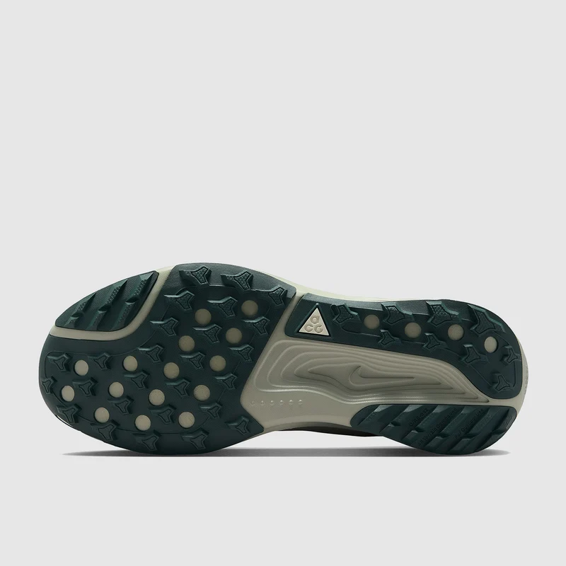 Nike Womens ACG Pegasus Trail
