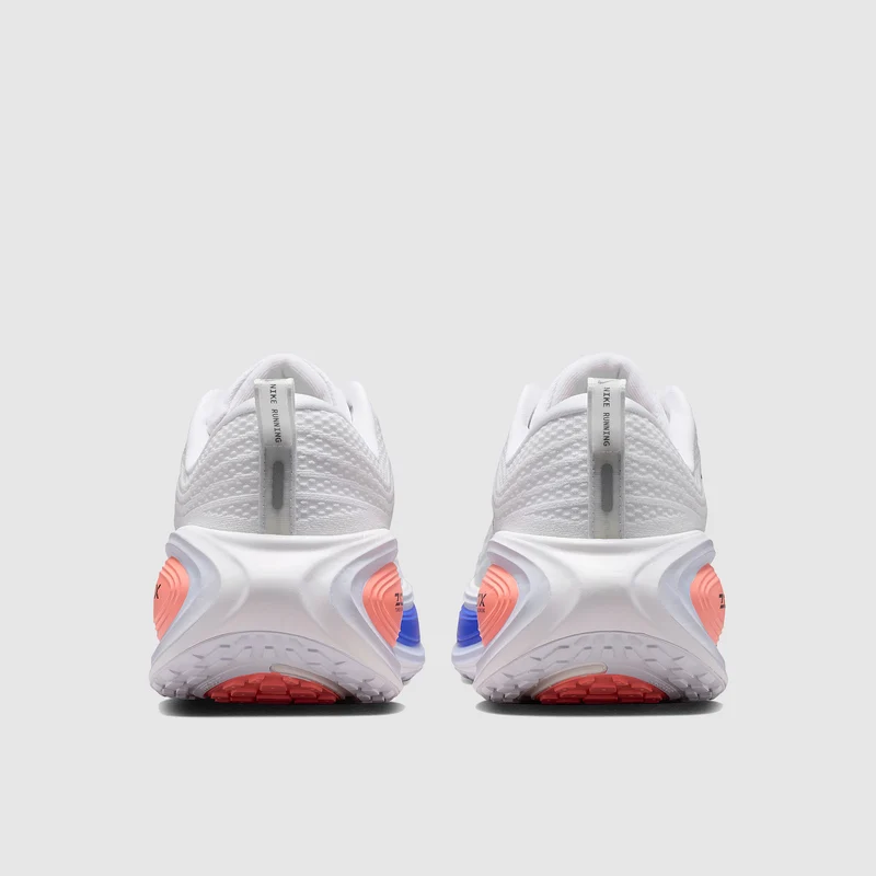 Nike Vomero Plus
