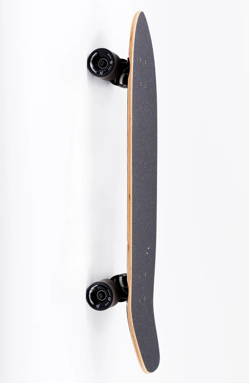 Black Carpet - Cruiser Skateboard 31.125 Mid