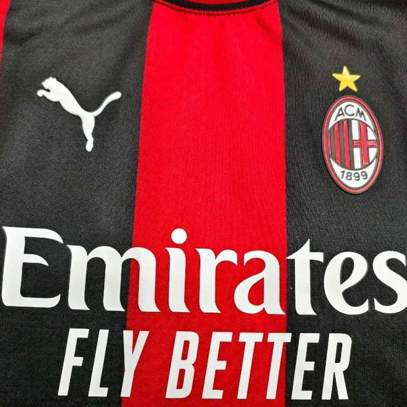 Kinder-Set AC Milan Heimtrikot 26/27 Trikot und Shorts