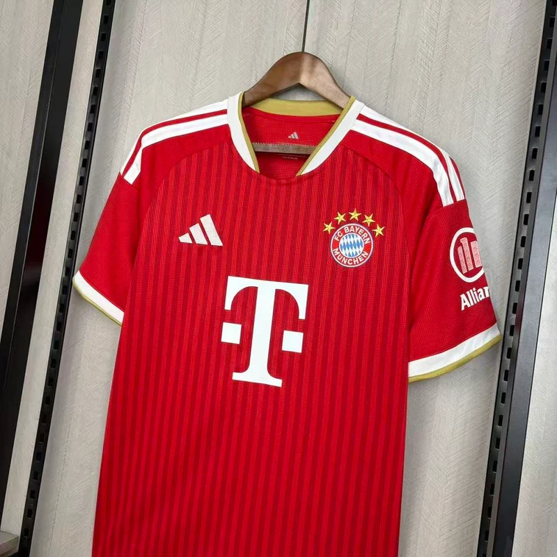 Bayern München Heimtrikot 26/27 Herren Fan-version