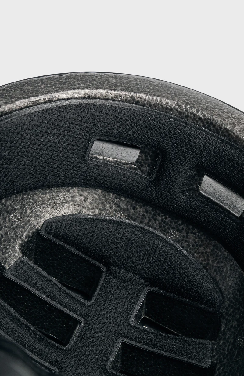 BroTection, Helm, black