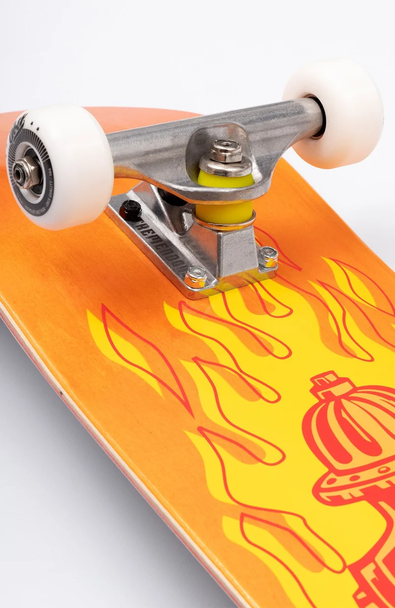 On Fire, Skateboard Royal Complete