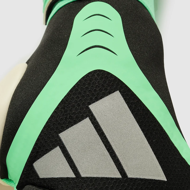 adidas Predator Competition GK Gloves