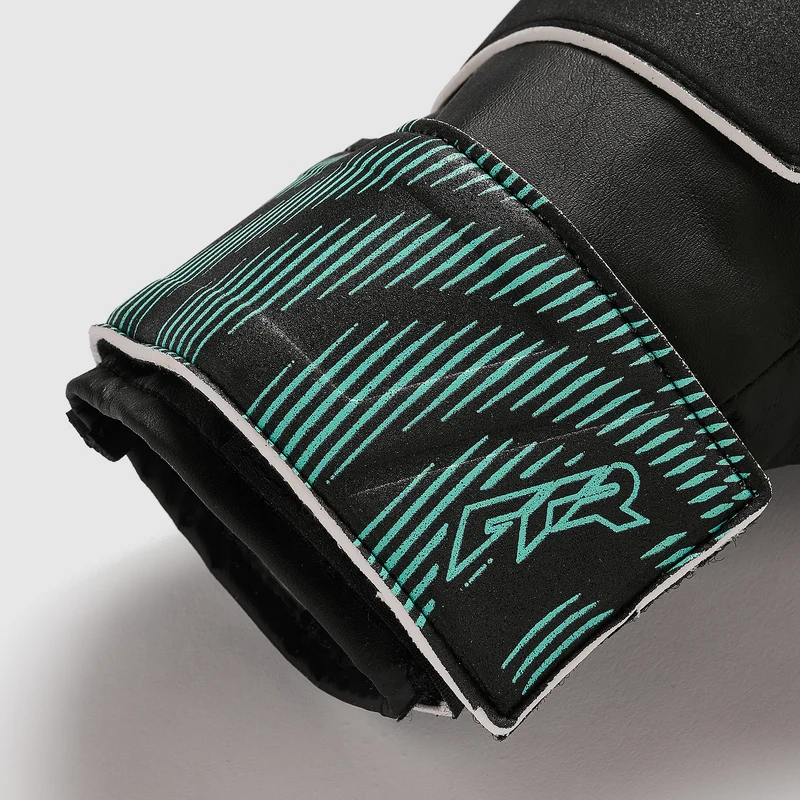 Puma Future Play Negative Cut GK Gloves
