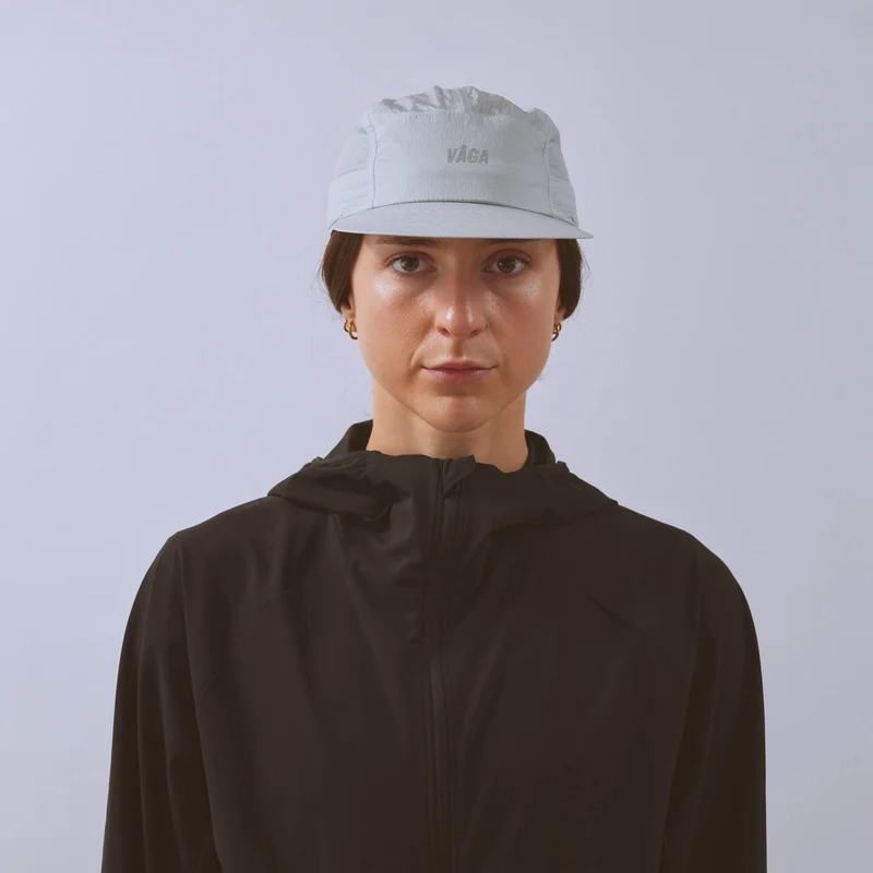 Wind Resistant Feather Racing Cap