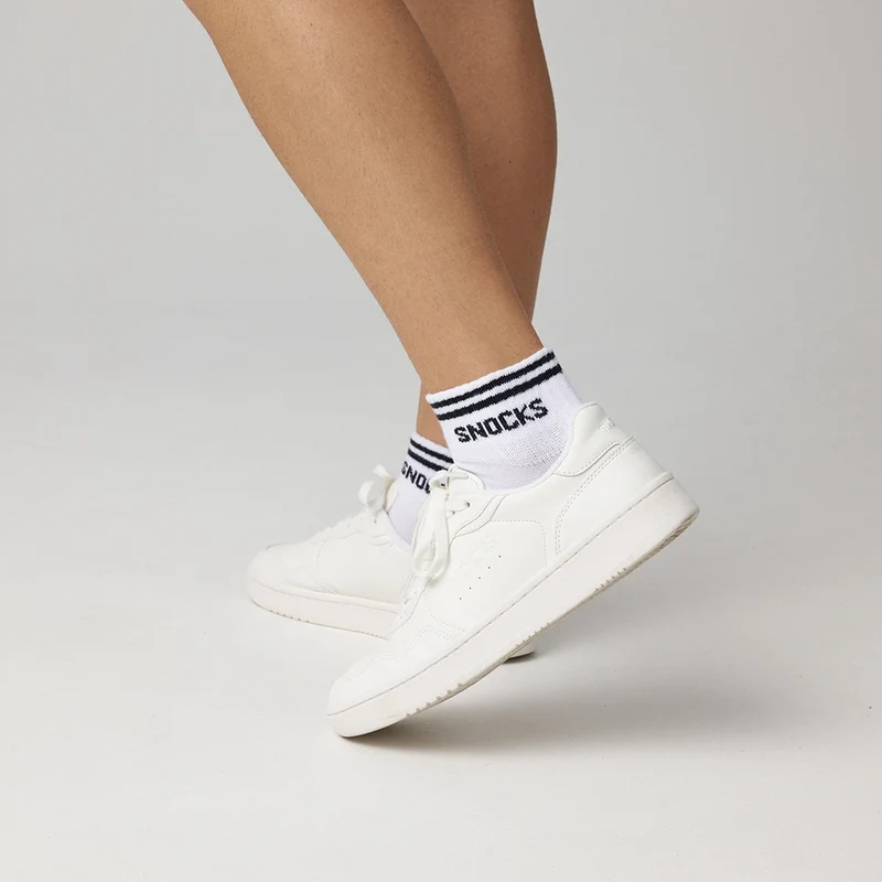 Retro Sneaker Socken | Schwarz (Streifen)