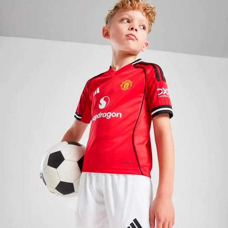 Kinder-Set Manchester United Heimtrikot 25/26 Trikot und Shorts