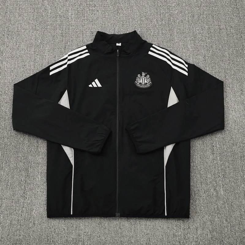 Newcastle Jacke 25/26 Herren Schwarz