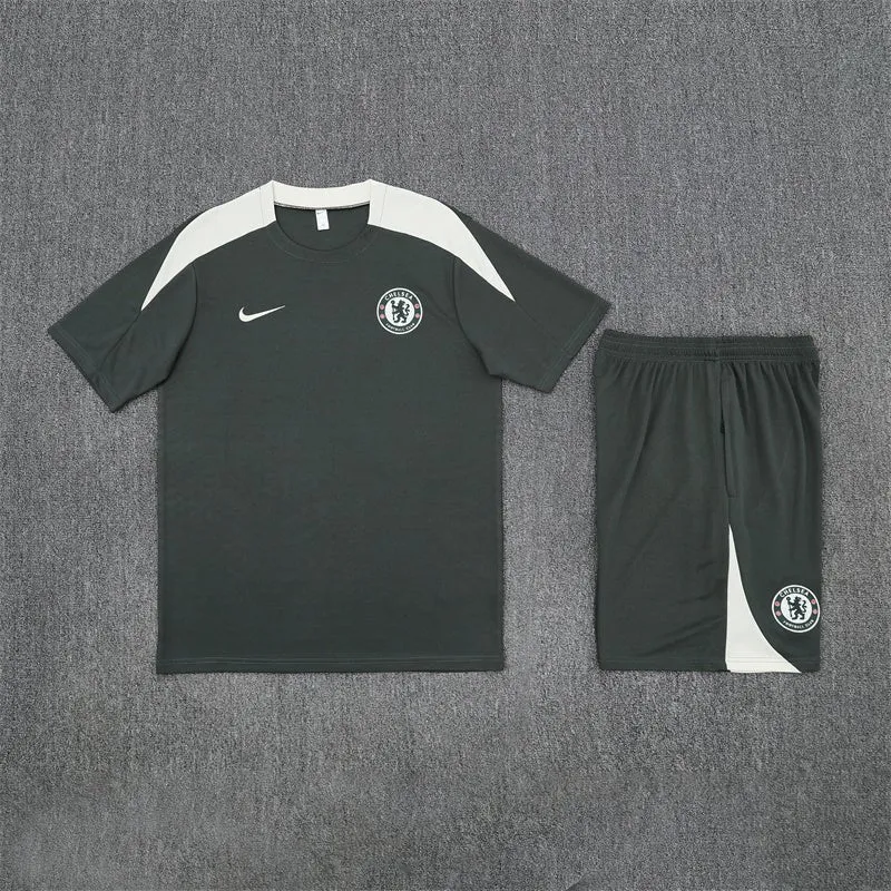 Chelsea Trainingsset 25/26 Trikot und Shorts Schwarz