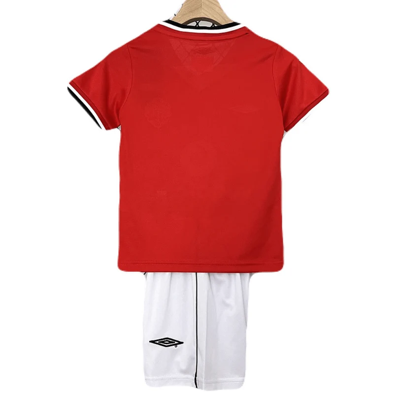 Manchester United Kinder-Set Heim 00/01 Rot und Weiß (Retro)