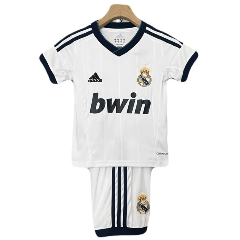 Real Madrid Kinder-Set Heimtrikot 12/13 Weiß (Retro)