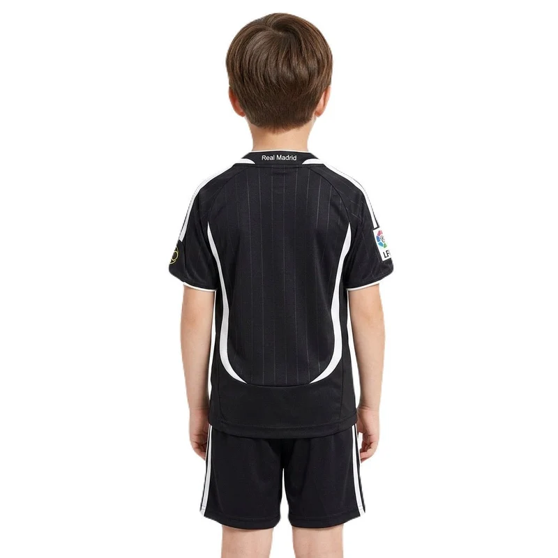 Kinder-Set Real Madrid Auswärtstrikot 06/07 (Retro)