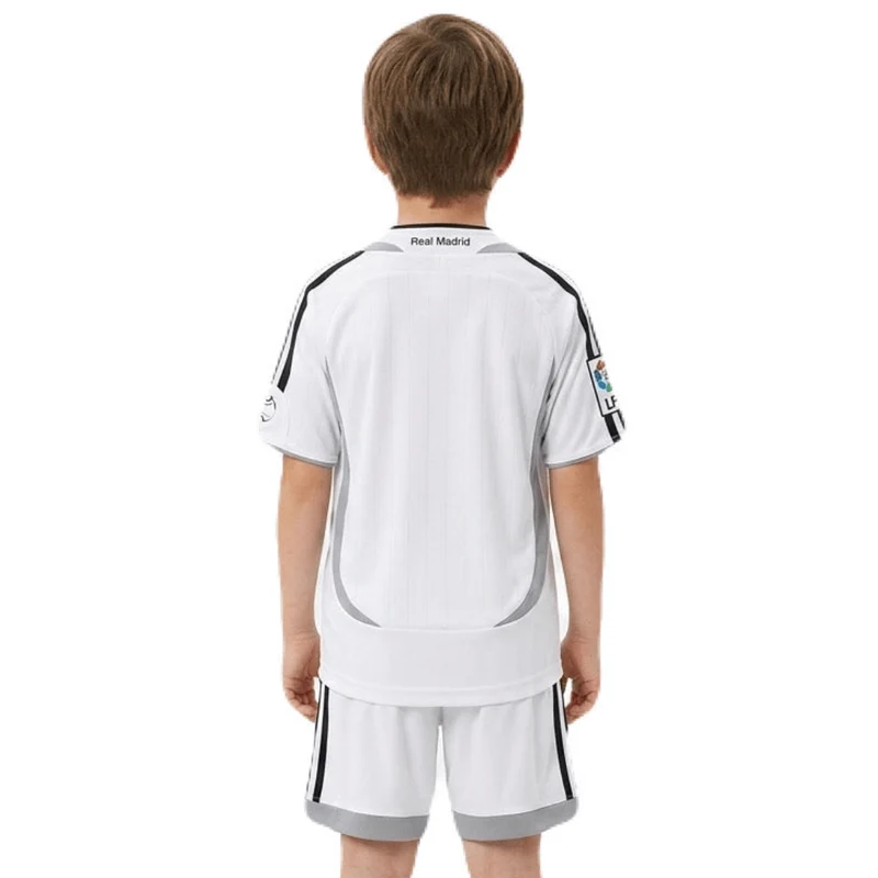 Kinder-Set Real Madrid Heimtrikot 06/07 (Retro)