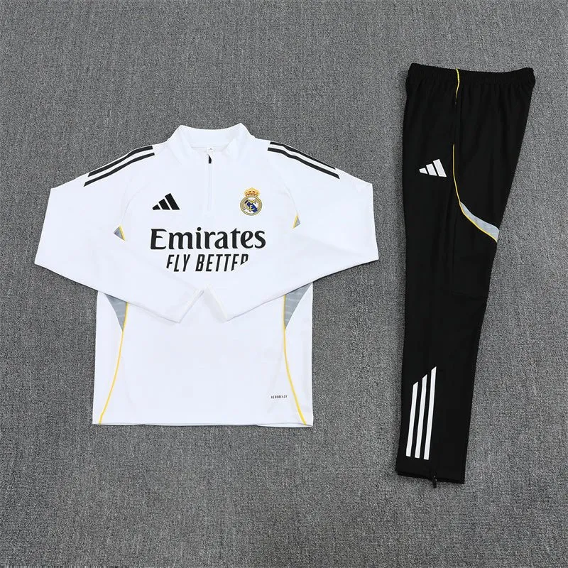 Real Madrid Trainingsanzug 25/26 Jacke Weiß und Hose Schwarz