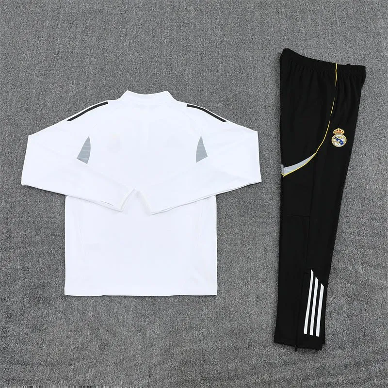 Real Madrid Trainingsanzug 25/26 Jacke Weiß und Hose Schwarz