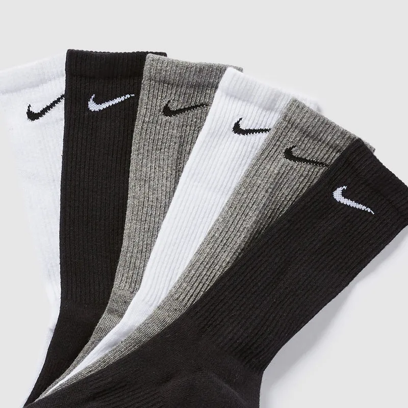 Nike Sportswear Everyday Plus Cushioned Training Crew Socks (6 Pairs)