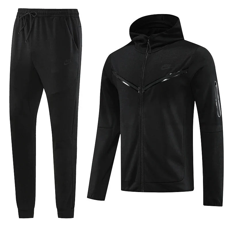 Nike Trainingsanzug Jacke und Hose Herren