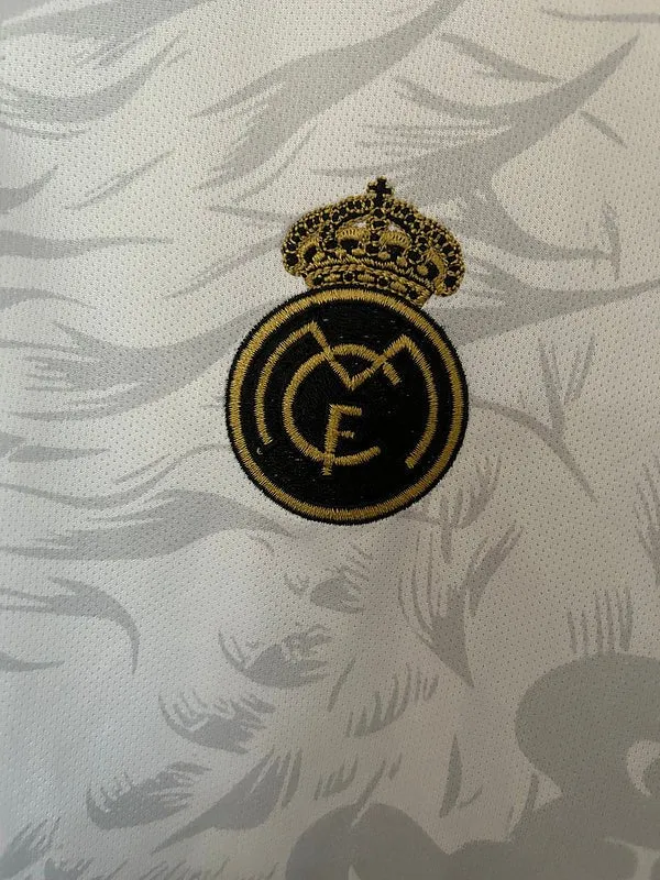 Real Madrid Edition Drache 25/26 Herren Fan-Version Weiß