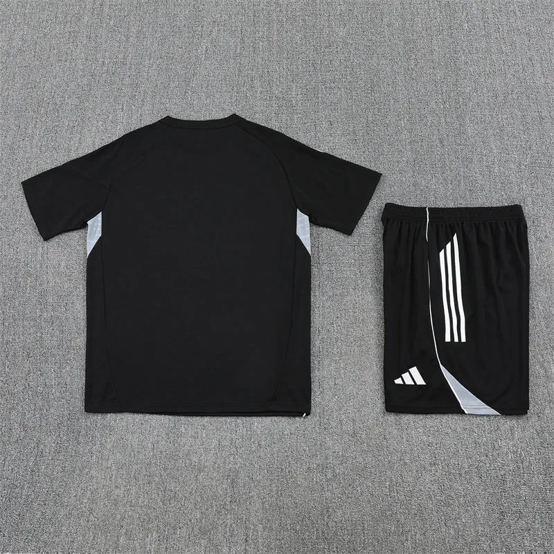 Argentinien Trainingsset 25/26 Trikot und Shorts Schwarz