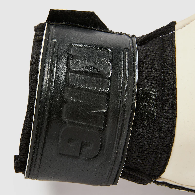 Puma King Play Regular Cut GK Gloves