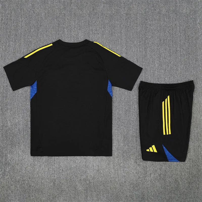 Manchester United Trainingsset 25/26 Trikot und Shorts Schwarz