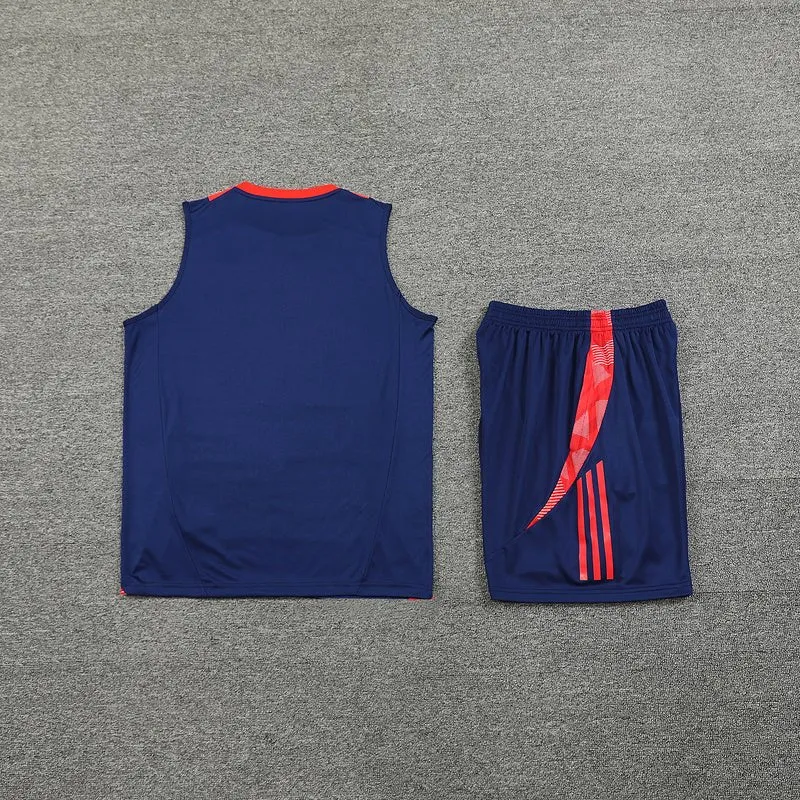 Adidas Herren-Set Trikot und Shorts