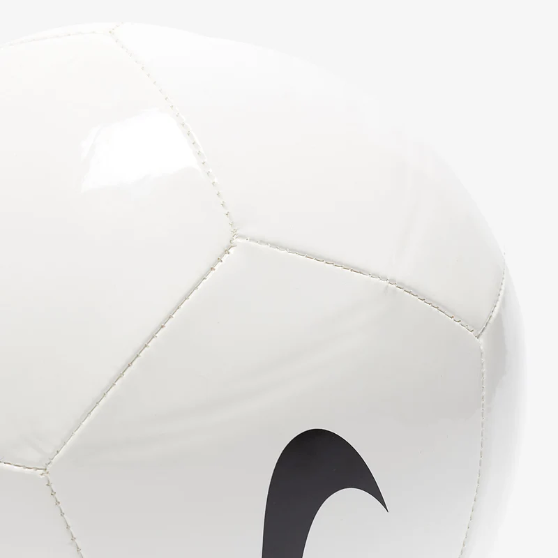 Nike Pitch Team Fußball