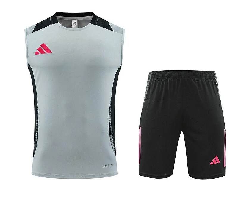 Adidas Herren-Set Trikot und Shorts