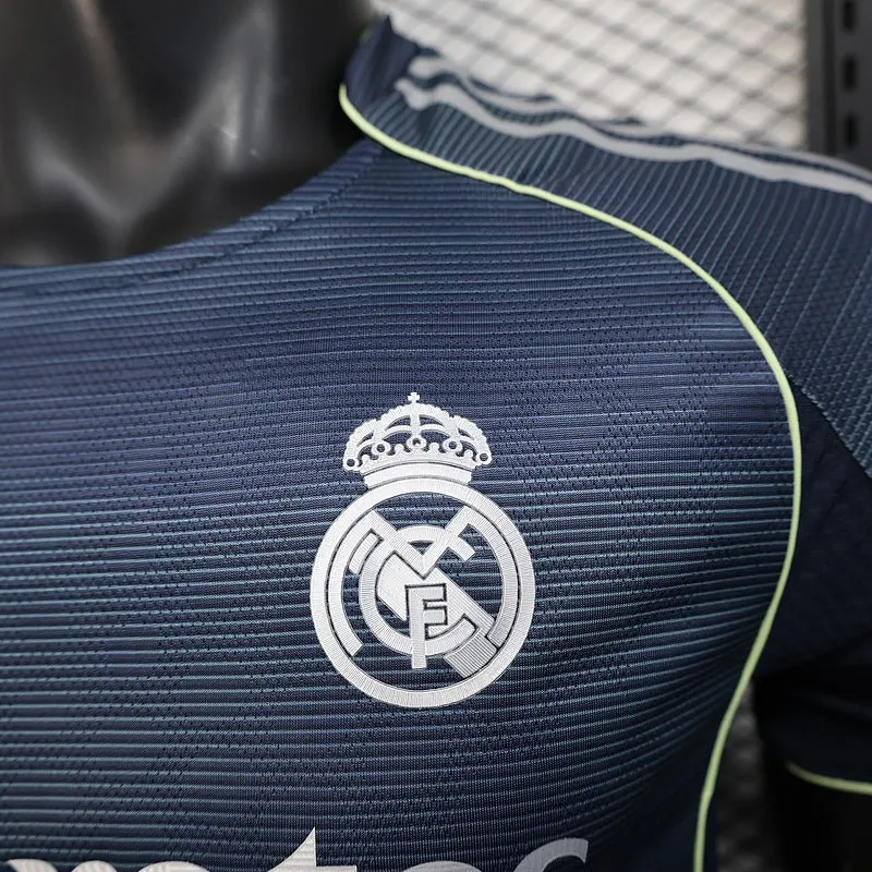 Real Madrid Auswärtstrikot 25/26 Herren Spieler-Version