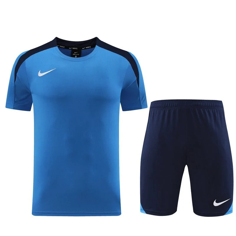 Nike Set Herren Trikot und Shorts