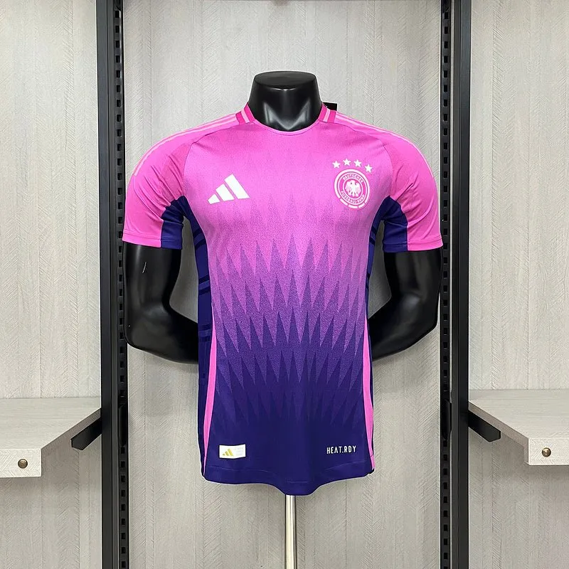 Deutschland Auswärtstrikot 24/25 Herren Spieler-Version Rosa