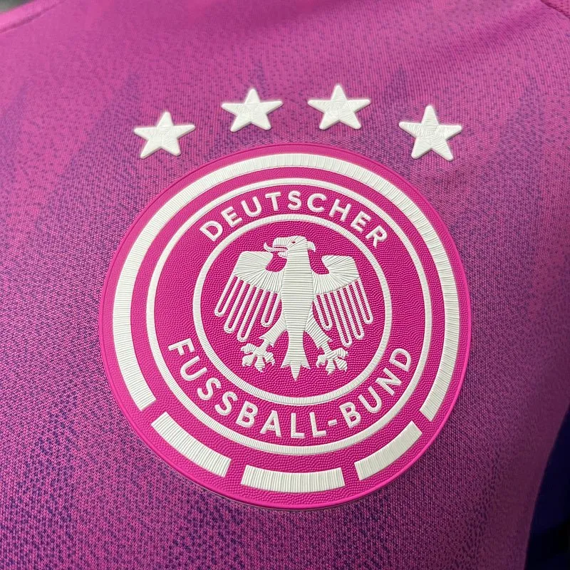 Deutschland Auswärtstrikot 24/25 Herren Spieler-Version Rosa
