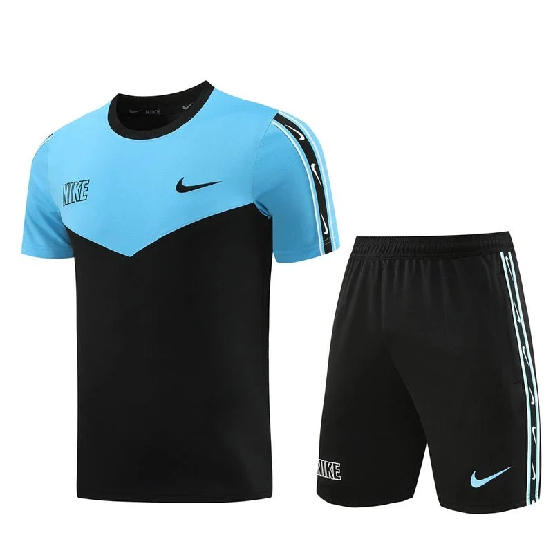 Nike Set Herren Trikot und Shorts