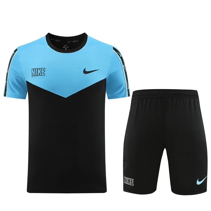 Nike Set Herren Trikot und Shorts