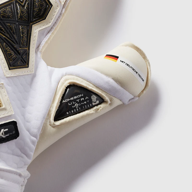 Sells Total Contact XC Champion GK Gloves