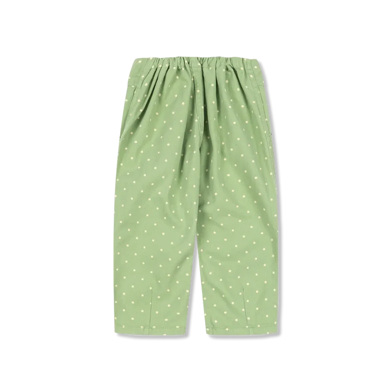 Nola Hosen