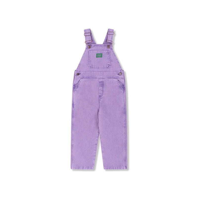 Violet overalls hose