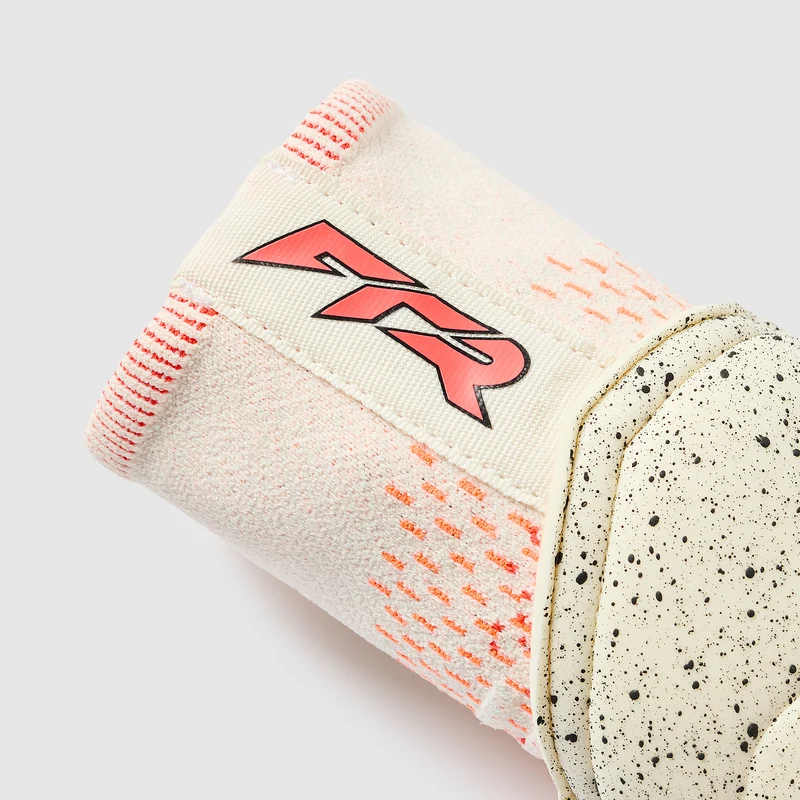 Puma Future Ultimate Negative Cut GK Gloves
