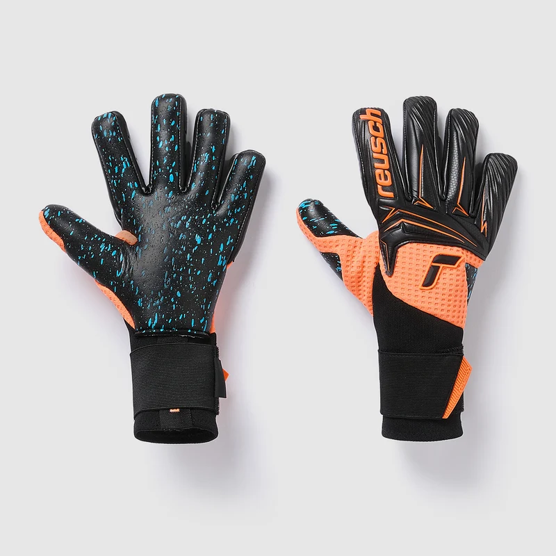 Reusch Attrakt Fusion Outlast GK Gloves