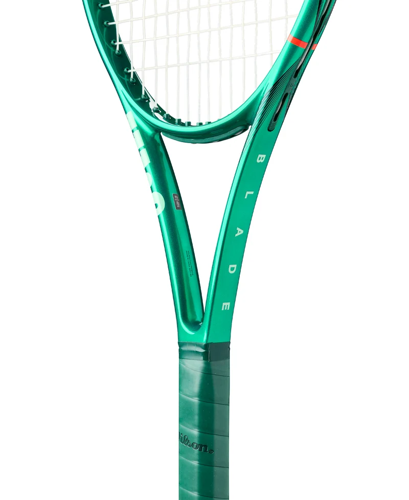 Blade 100L V10 Tennis Racket (Unstrung)