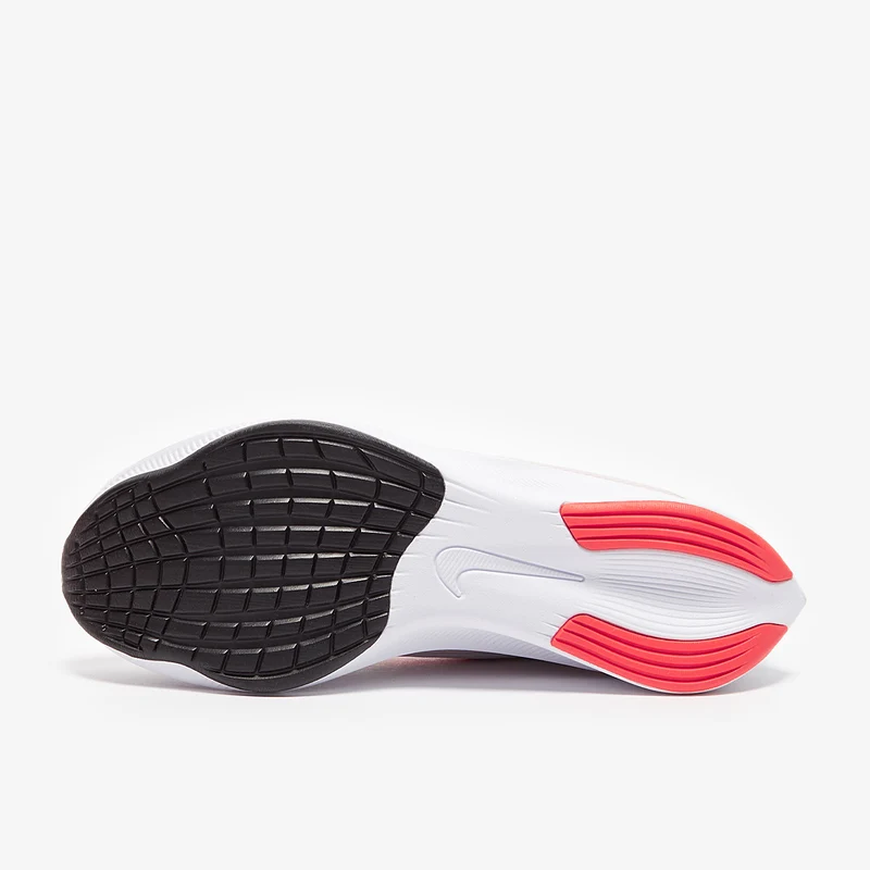 Nike Damen Zoom Fly 4