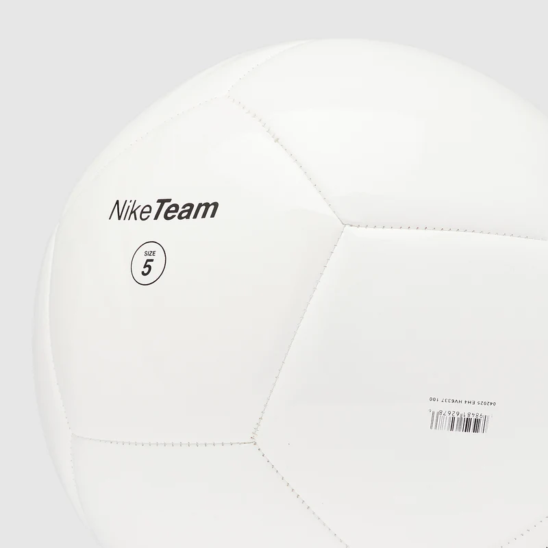 Nike Pitch Team Football